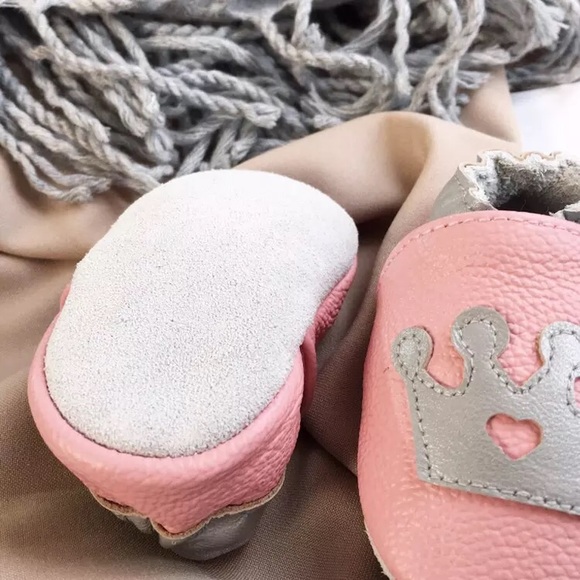 Pink Slip on baby shoe - Picture 6 of 8